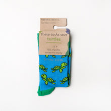 folded bamboo turtle socks for kids in 100% cardboard packaging
