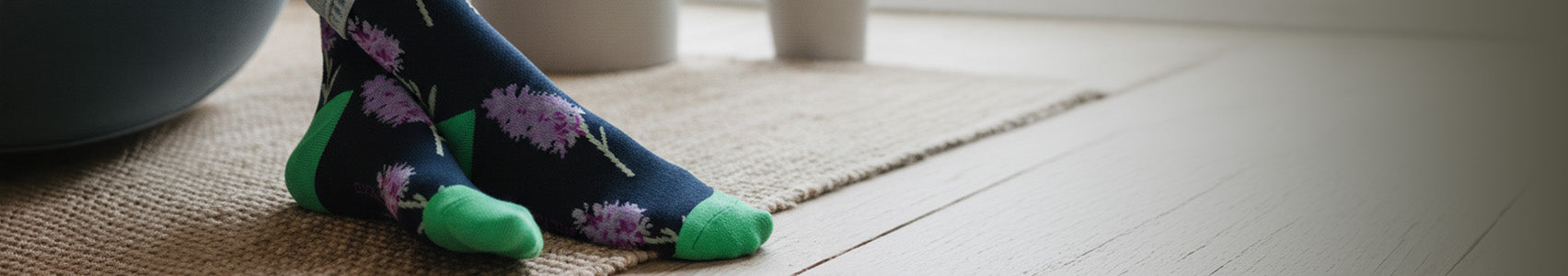 Model wearing Orchid Socks