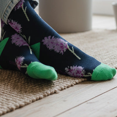 Model wearing Orchid Socks