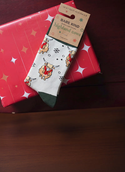 White highland cow socks
